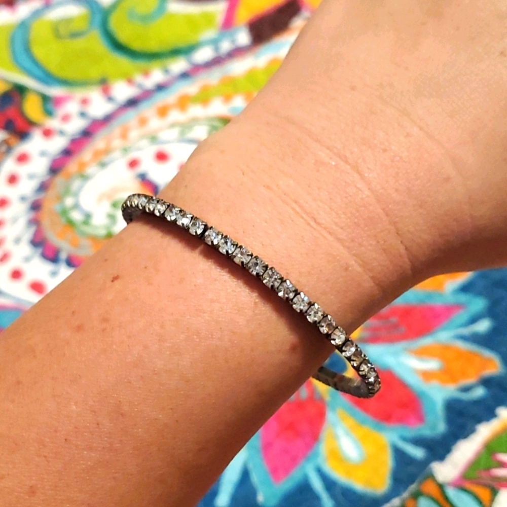 Rhinestone Gunmetal Bangle